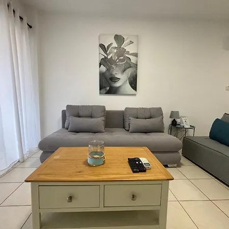 Cozy In Beautiful Complex *