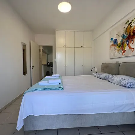 Cozy In Beautiful Complex Paphos