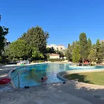 Cozy In Beautiful Complex Апартаменты *