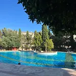 Cozy In Beautiful Complex Paphos