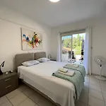 Cozy In Beautiful Complex Paphos