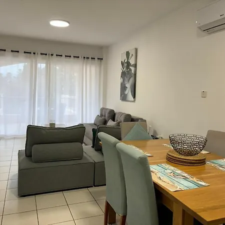 Cozy In Beautiful Complex Apartment *