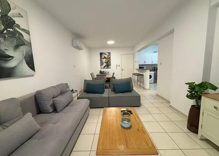 Cozy In Beautiful Complex