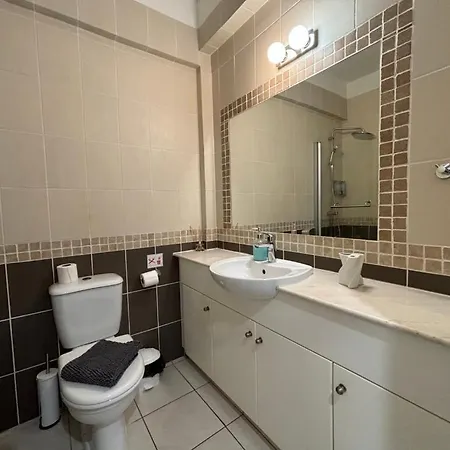 Cozy In Beautiful Complex *